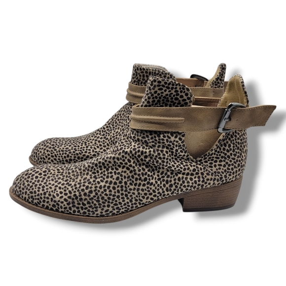 JOURNEE COLLECTION Womens 11 Mavrik Leopard Ankle Boots - Picture 1 of 7